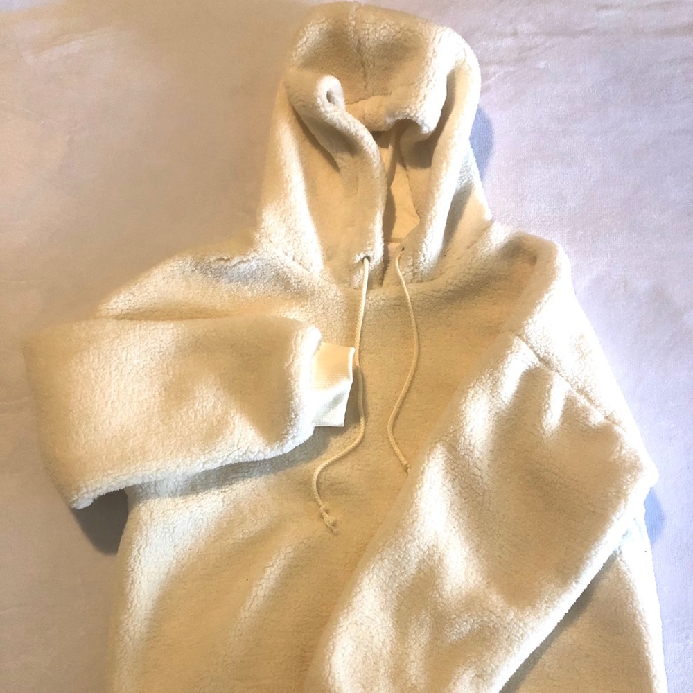 Large Elodie pullover hoodie